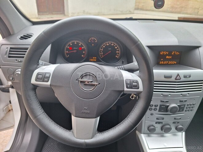 Opel Astra 2009, 202,000 km - 1.4 l - Bakı