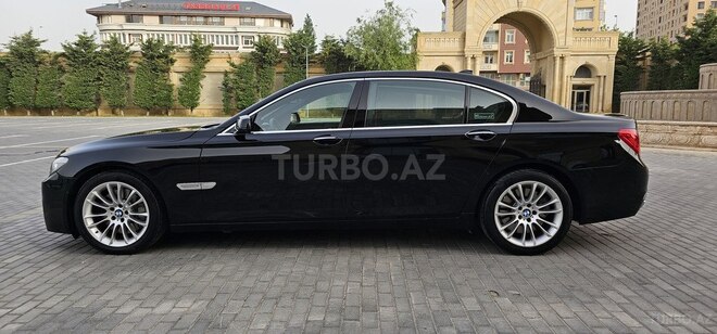 BMW 750-3
