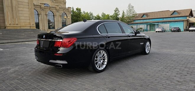 BMW 750-8