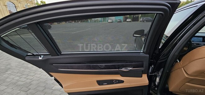 BMW 750-18