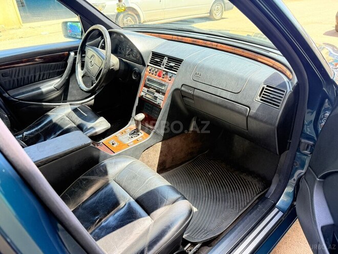 Mercedes C 240 1997, 320,541 km - 2.4 л - Tovuz