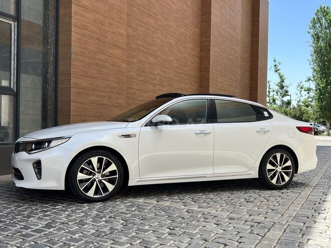 Kia K5-7