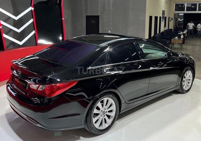 Hyundai Sonata-10