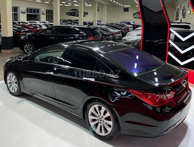 Hyundai Sonata-9