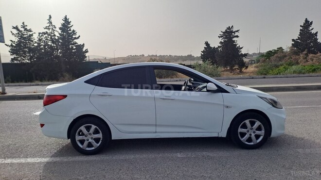 Hyundai Accent 2011, 271,000 km - 1.4 l - Bakı