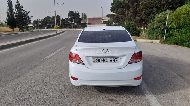 Hyundai Accent 2011, 271,000 km - 1.4 l - Bakı