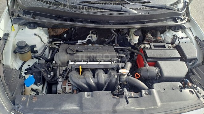 Hyundai Accent 2011, 271,000 km - 1.4 l - Bakı