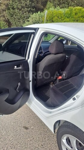 Hyundai Accent 2011, 271,000 km - 1.4 l - Bakı