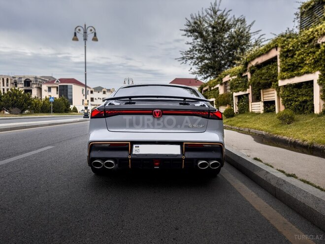 Changan Uni-V 2023, 3,900 km - 1.5 л - Bakı