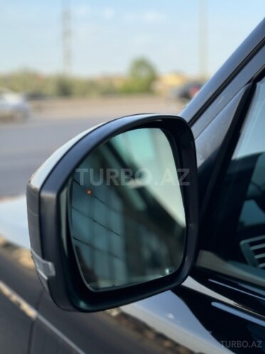 Land Rover Range Rover 2018, 97,000 km - 3.0 l - Bakı