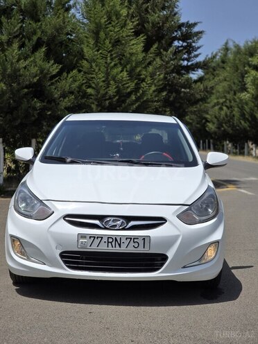 Hyundai Accent 2014, 220,000 km - 1.4 l - Bakı
