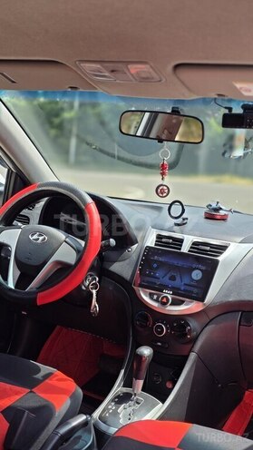 Hyundai Accent 2014, 220,000 km - 1.4 l - Bakı