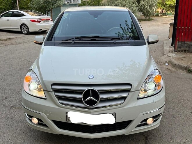 Mercedes B 170 2009, 185,000 km - 1.7 l - Sumqayıt