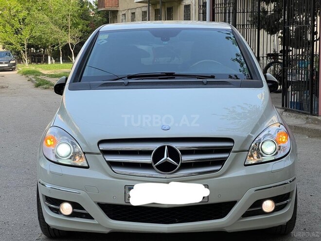 Mercedes B 170 2009, 185,000 km - 1.7 l - Sumqayıt