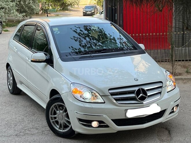 Mercedes B 170 2009, 185,000 km - 1.7 l - Sumqayıt