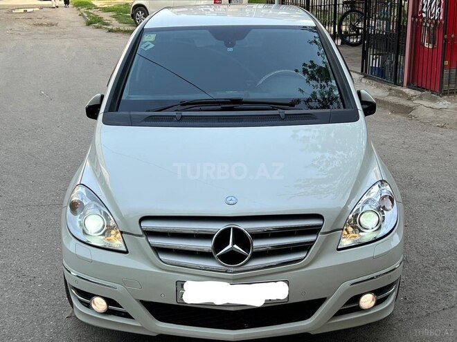 Mercedes B 170 2009, 185,000 km - 1.7 l - Sumqayıt
