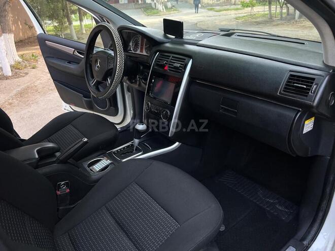 Mercedes B 170 2009, 185,000 km - 1.7 l - Sumqayıt