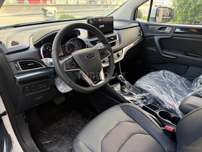 JAC JS3-7