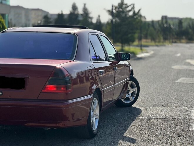 Mercedes C 220 1995, 264,376 km - 2.2 l - Şirvan
