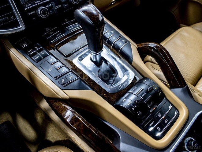 Porsche Cayenne Turbo 2012, 12,000 km - 4.8 l - Bakı