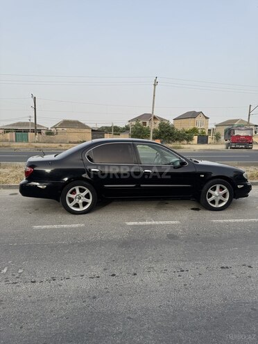 Nissan Maxima-3