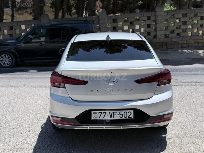 Hyundai Elantra 2019, 58,400 km - 2.0 l - Bakı
