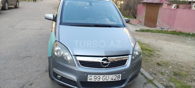Opel Zafira 2006, 260,000 km - 2.2 л - Bakı