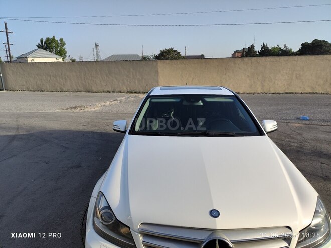 Mercedes C 200 2012, 146,400 km - 1.8 l - Bakı