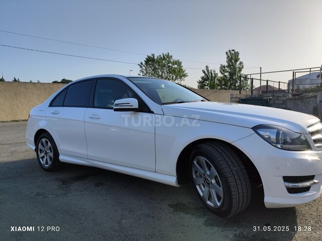 Mercedes C 200 2012, 146,400 km - 1.8 l - Bakı