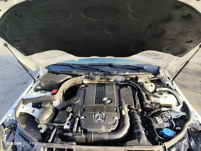 Mercedes C 200 2012, 146,400 km - 1.8 l - Bakı