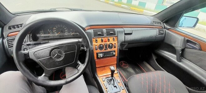 Mercedes E 220 d 1997, 452,890 km - 2.2 l - Lənkəran