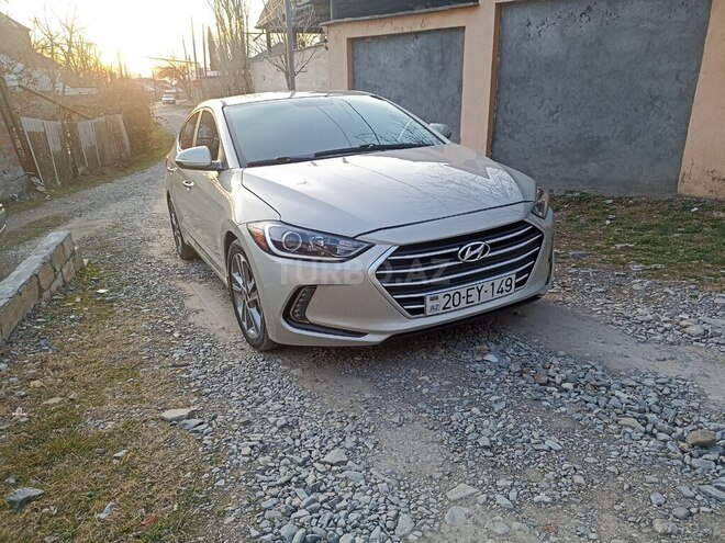 Hyundai Elantra 2017, 109,000 km - 2.0 л - Şəki
