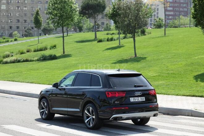 Audi Q7 2018, 135,000 km - 3.0 l - Bakı