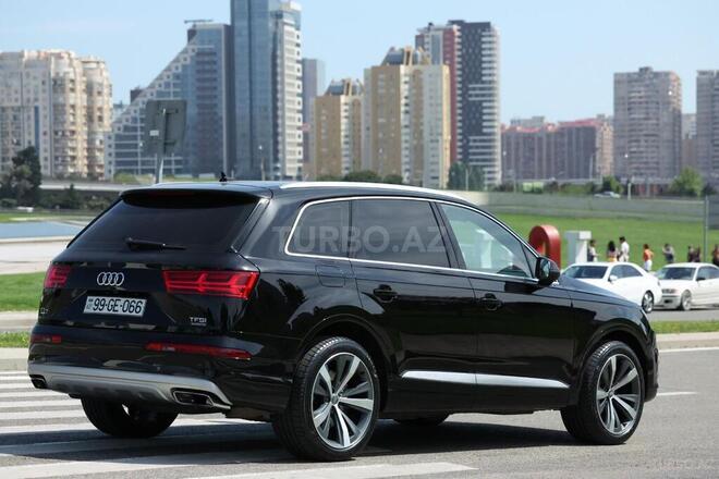 Audi Q7 2018, 135,000 km - 3.0 l - Bakı