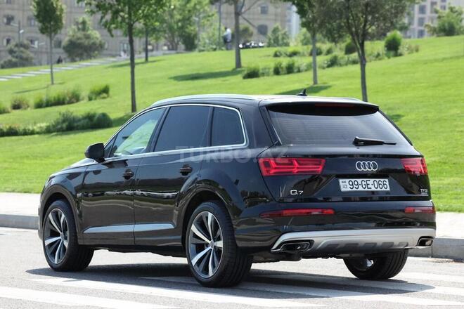Audi Q7 2018, 135,000 km - 3.0 l - Bakı