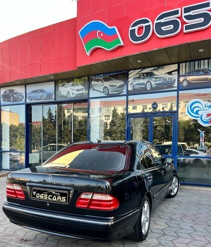 Mercedes E 280 2000, 193,000 km - 2.8 l - Sumqayıt