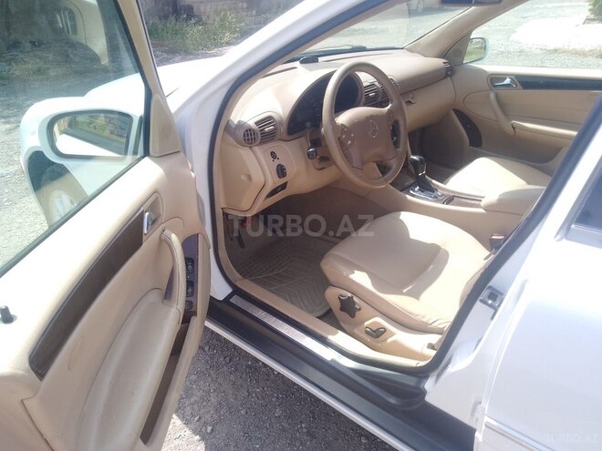Mercedes C 240 2001, 210,000 km - 2.6 l - Gəncə