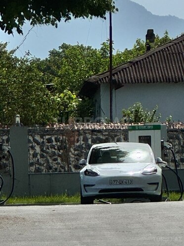 Tesla Model 3 2023, 27,000 km - 0.0 l - Bakı