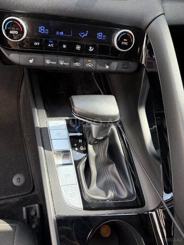 Hyundai Elantra-10