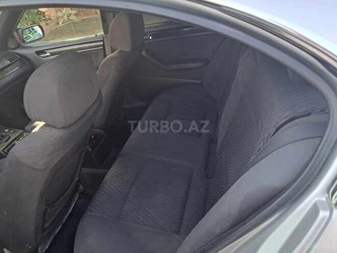BMW 323 1999, 352,000 km - 2.5 l - Qazax