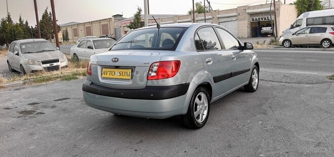 Kia Rio 2005, 214,000 km - 1.5 l - Sumqayıt