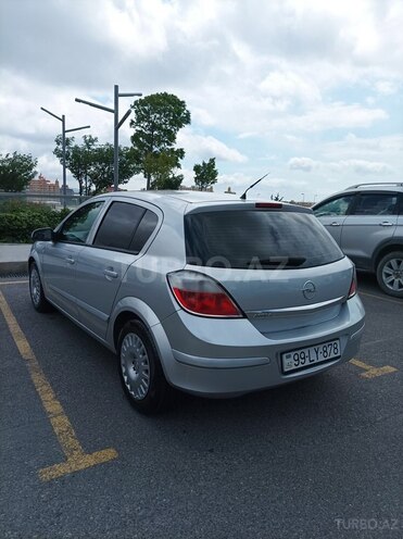 Opel Astra 2004, 295,000 km - 1.4 l - Bakı