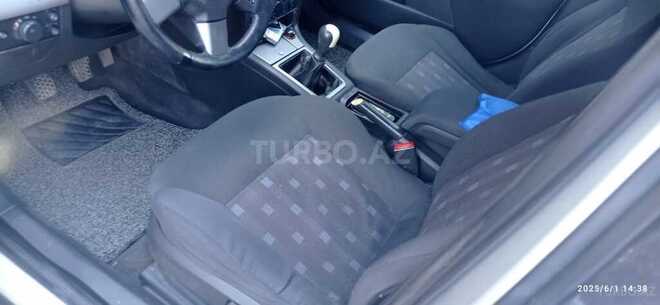 Opel Vectra 2002, 240,000 km - 1.8 л - Bakı