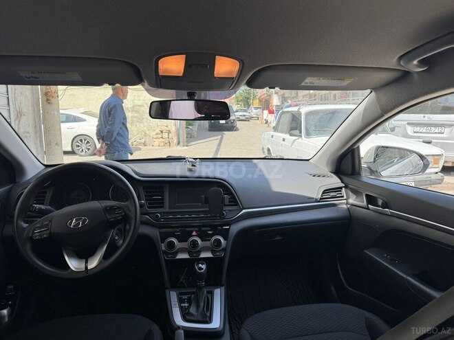 Hyundai Elantra 2019, 158,000 km - 2.0 l - Bakı