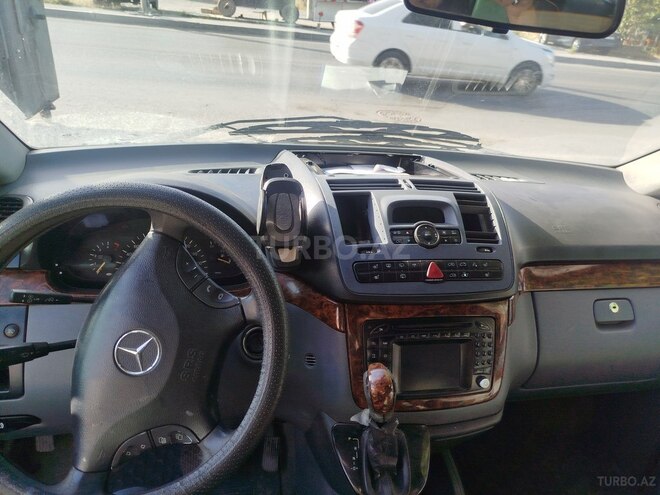 Mercedes Viano 2004, 352,000 km - 2.1 л - Bakı