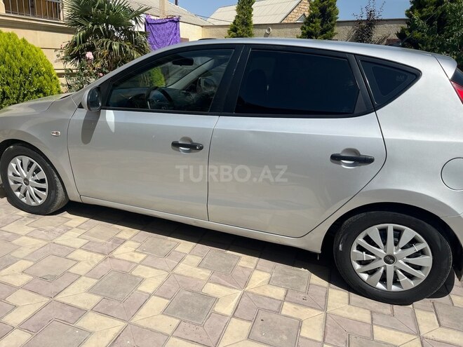 Hyundai i30 2009, 276,000 km - 1.4 l - Bakı