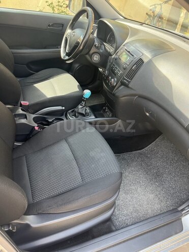 Hyundai i30 2009, 276,000 km - 1.4 l - Bakı
