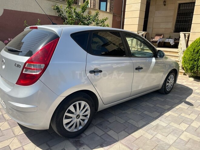 Hyundai i30 2009, 276,000 km - 1.4 l - Bakı