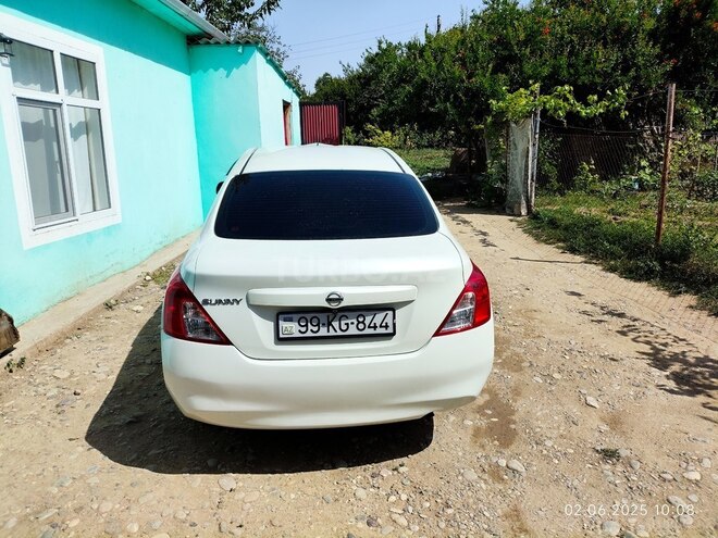 Nissan Sunny 2013, 280,000 km - 1.5 l - Füzuli