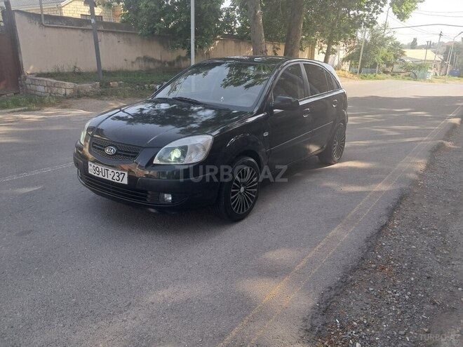 Kia Rio 2007, 253,000 km - 1.5 l - Qazax